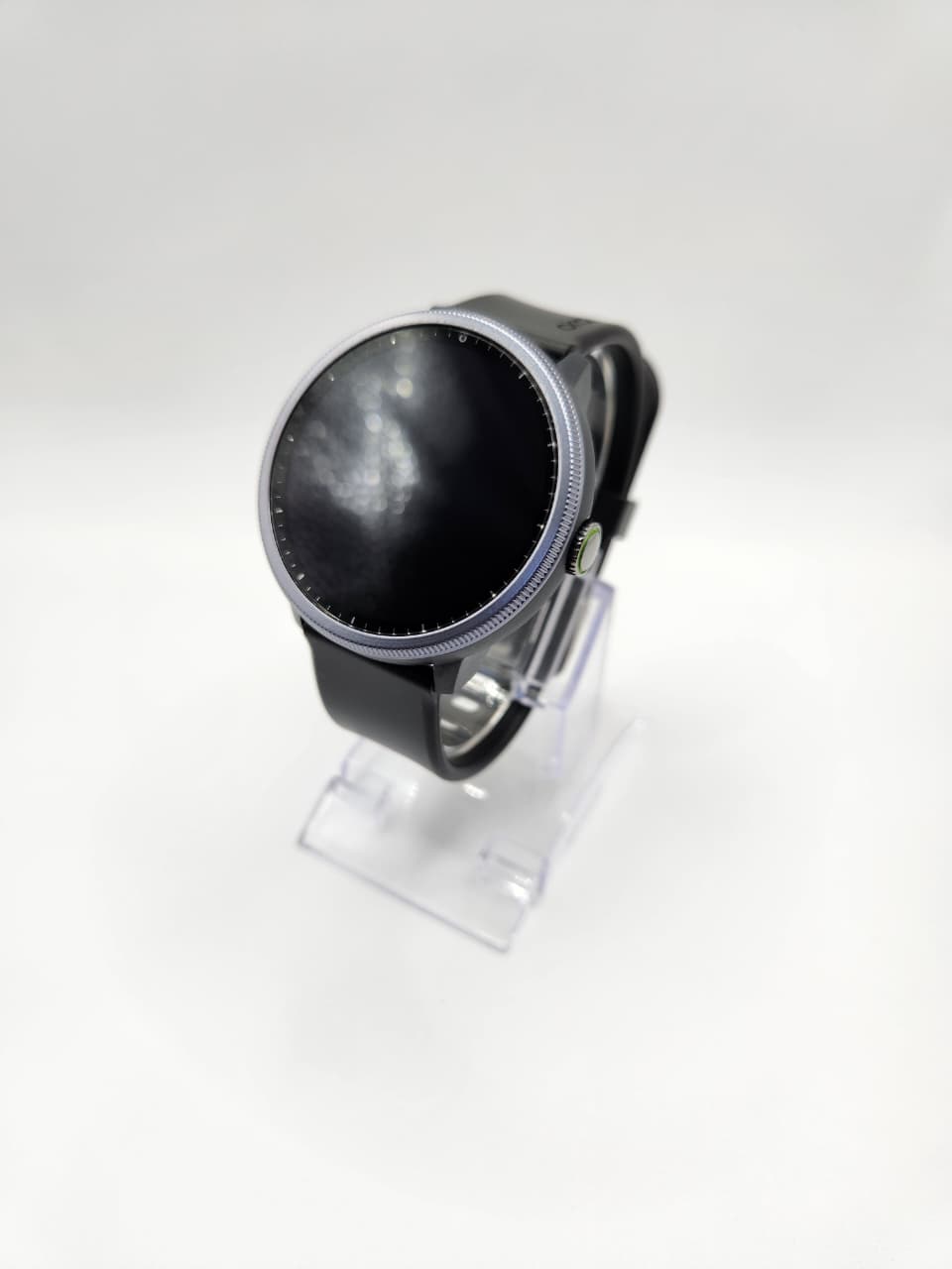 Oraimo SmartWatch Classique – Écran Tactile Rond, Bracelet Silicone Noir