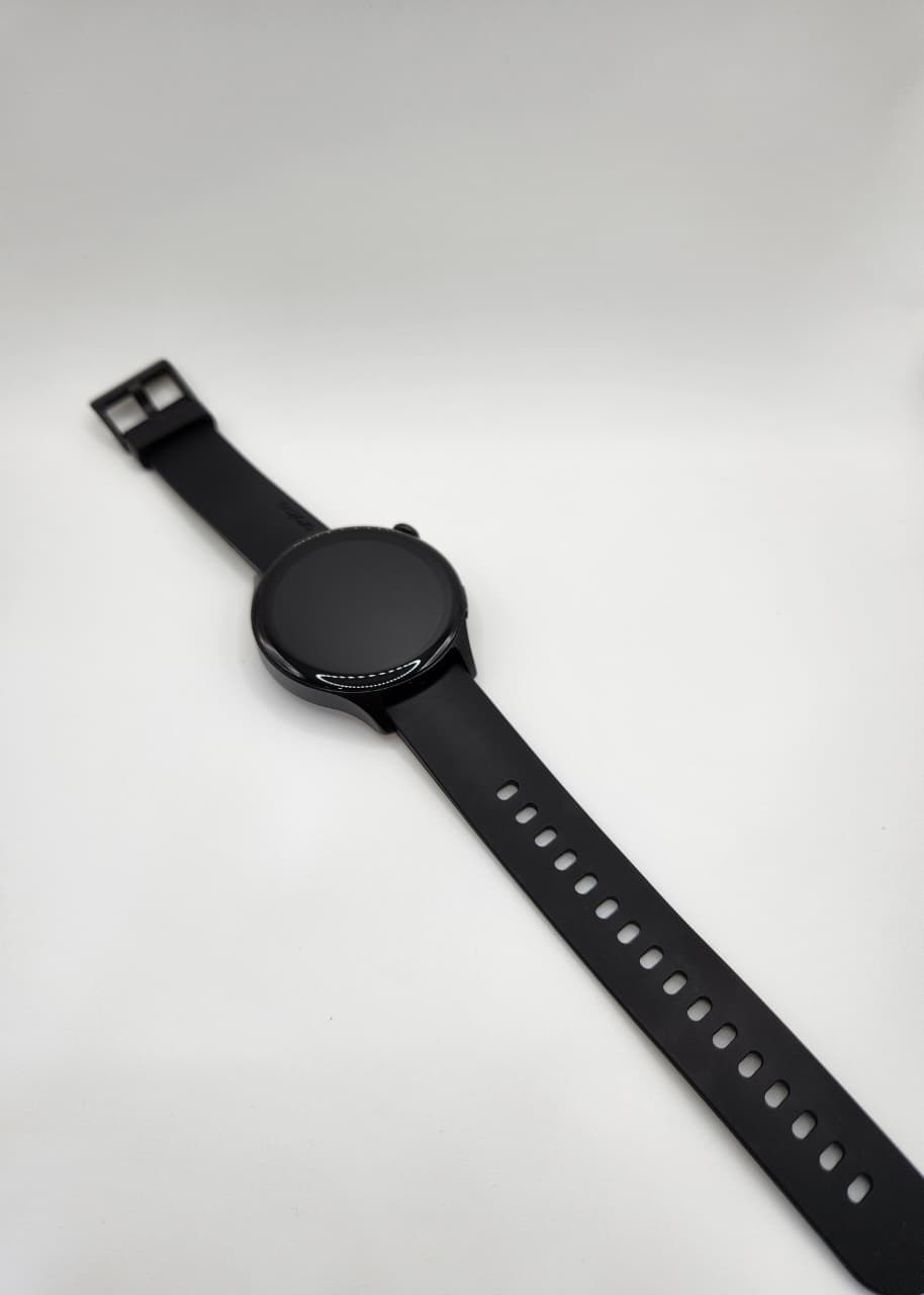 Montre Connectée Oraimo – Écran AMOLED 1.43’’ | Appels Bluetooth & Santé 24/7