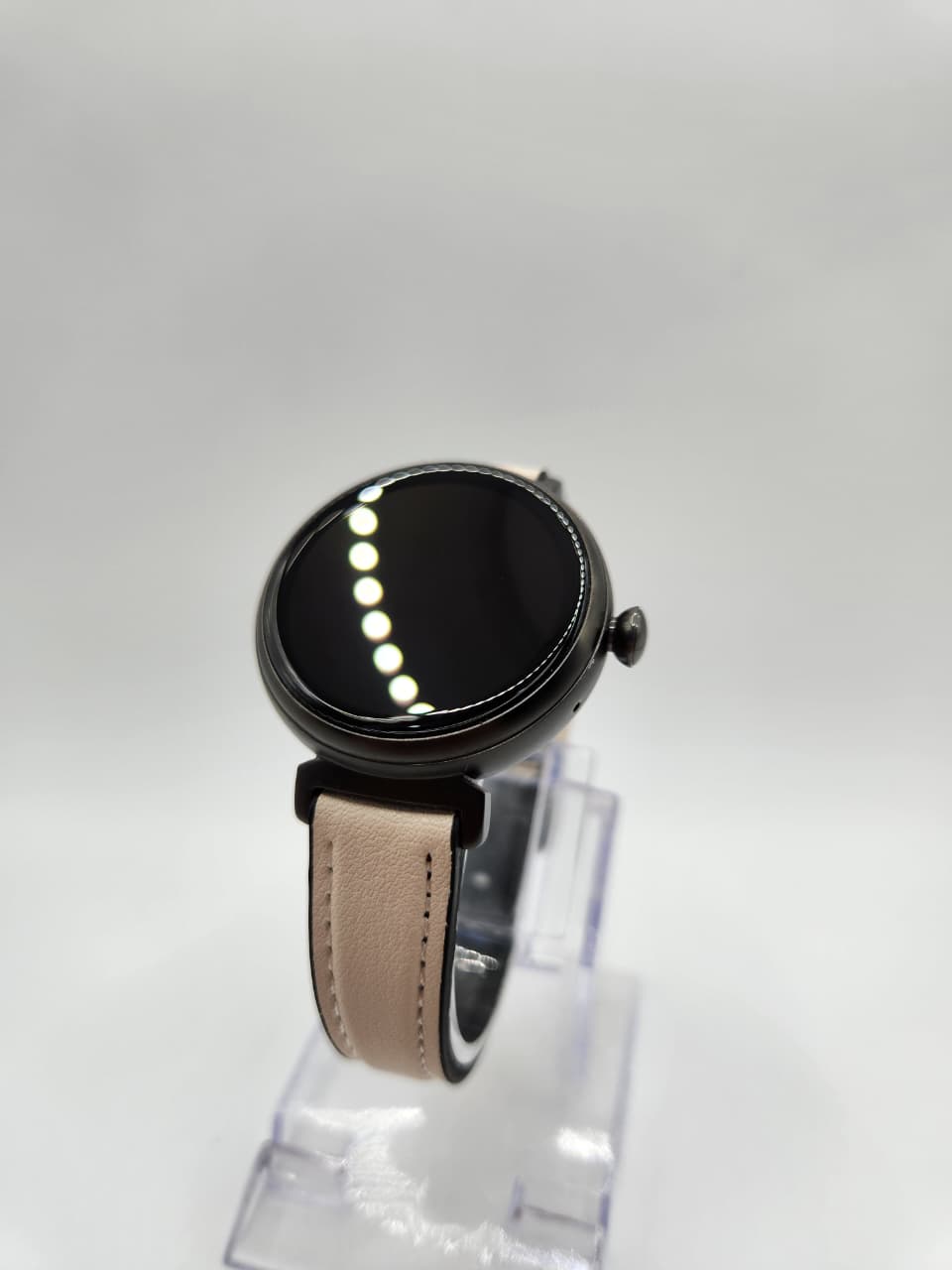 🌸 Montre Connectée Femme – Écran AMOLED 1.04'' | الأناقة والتكنولوجيا